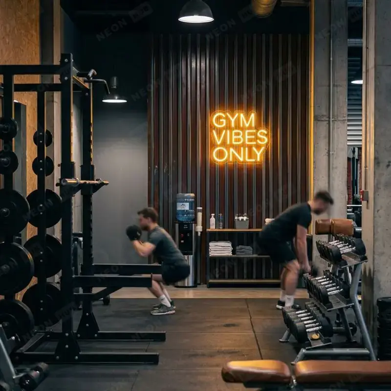 Неоновая вывеска GYM VIBES ONLY — вид 2