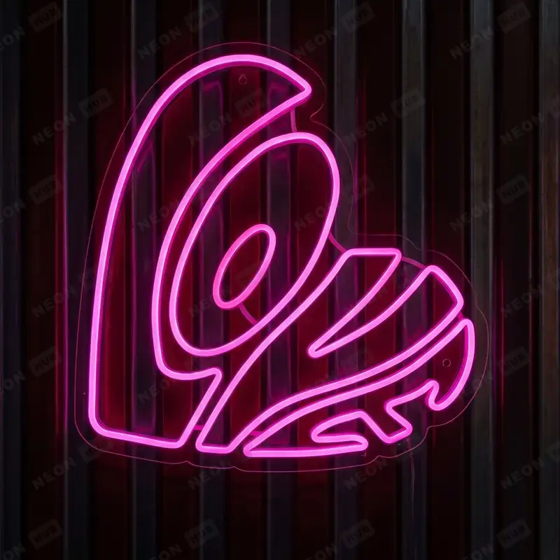 Неоновая вывеска Love сердце