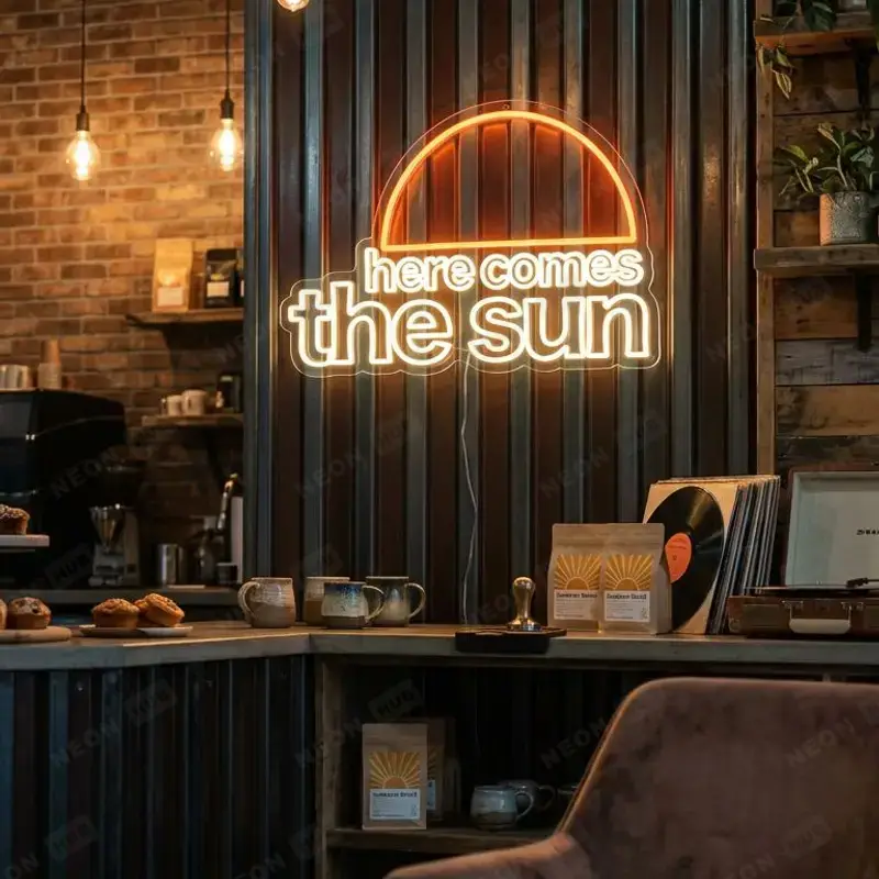 Неоновая вывеска HERE COMES THE SUN — вид 2